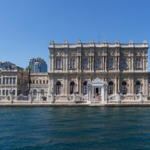 Dolmabahçe Sarayı ve Boğaz Turu Özel Günlük Tur